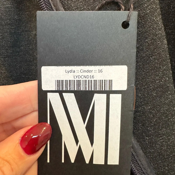 M.M.LaFleur The Lydia Dress Textured Ponte Cinder Grey Knee Length Size 16 NWT - Picture 6 of 10